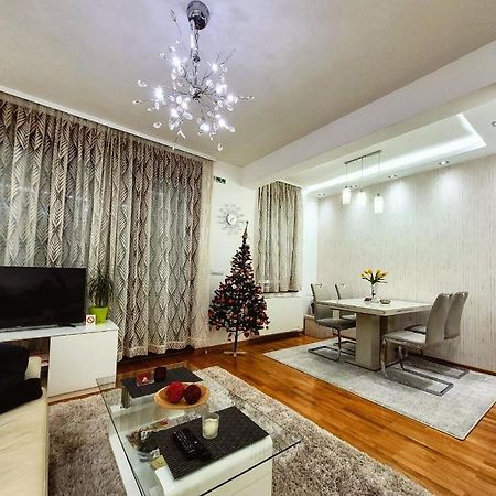 Apartment Joy Belgrad Exteriör bild
