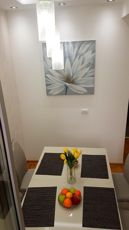 Apartment Joy Belgrad Exteriör bild