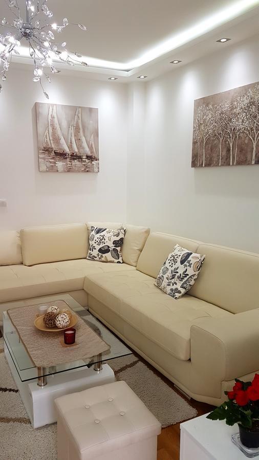 Apartment Joy Belgrad Exteriör bild