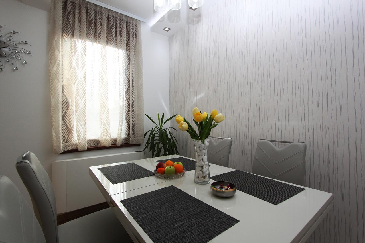 Apartment Joy Belgrad Exteriör bild